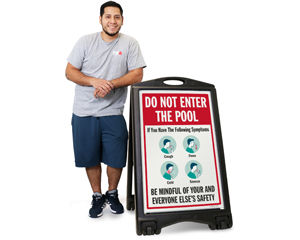 Do not enter the pool safety sign